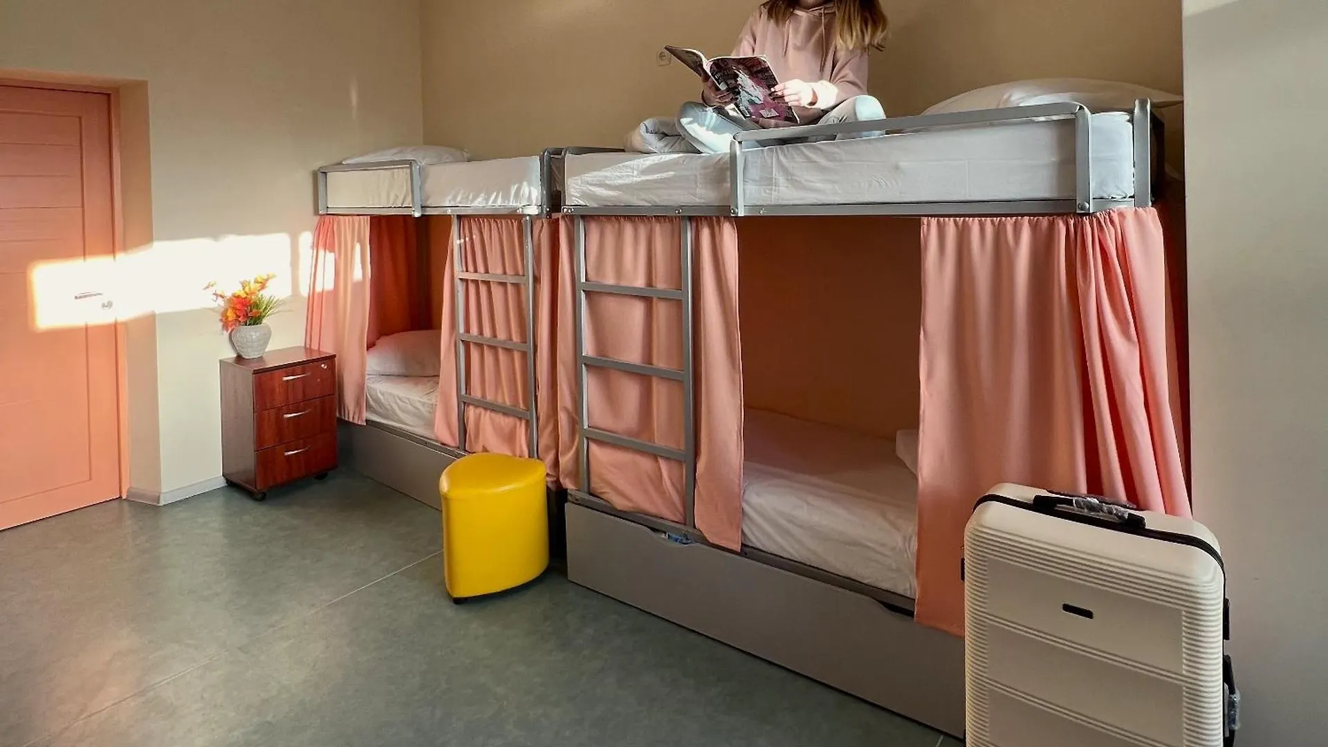 Demeevsky Hostel Kijów